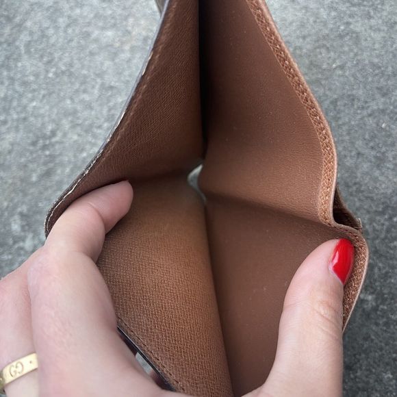 Louis Vuitton Vintage Monogram Bifold Wallet - Picture 9 of 12